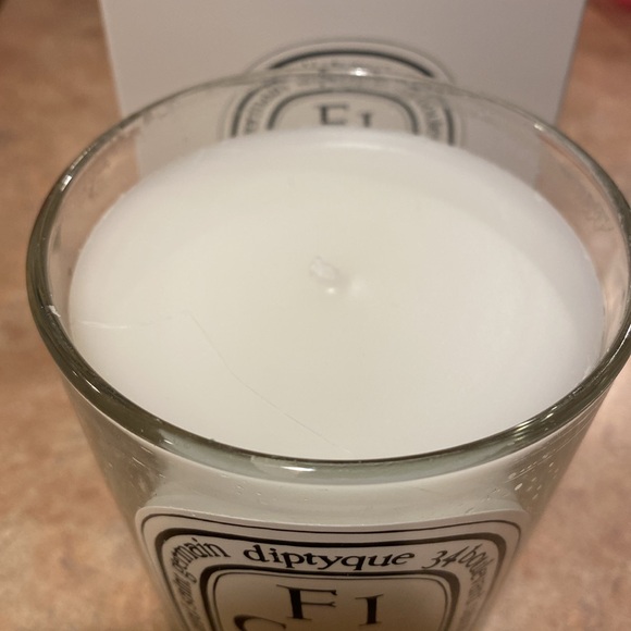 NEW Figuier candle - Picture 3 of 3